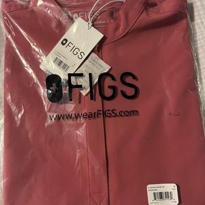 Figs NWT Rafaela top. Small. Quartz in color